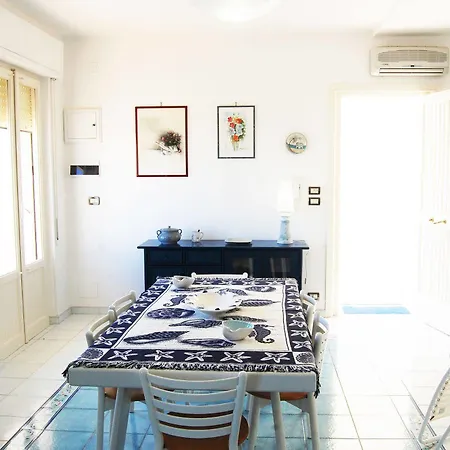 I Tre Golfi Apartment *